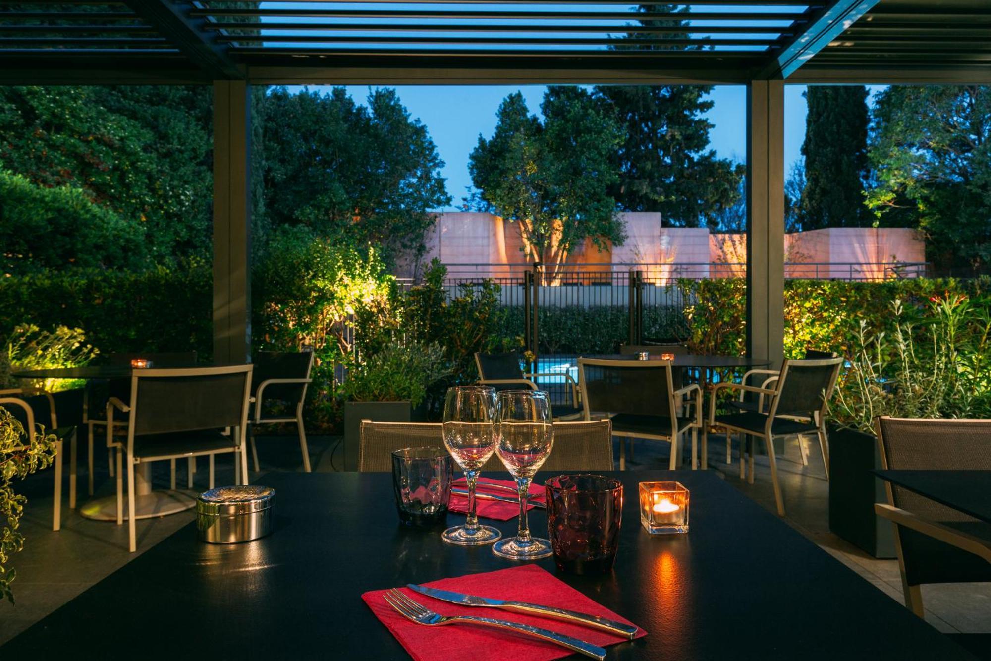 Escale Oceania Aix-En-Provence Hotel Luaran gambar