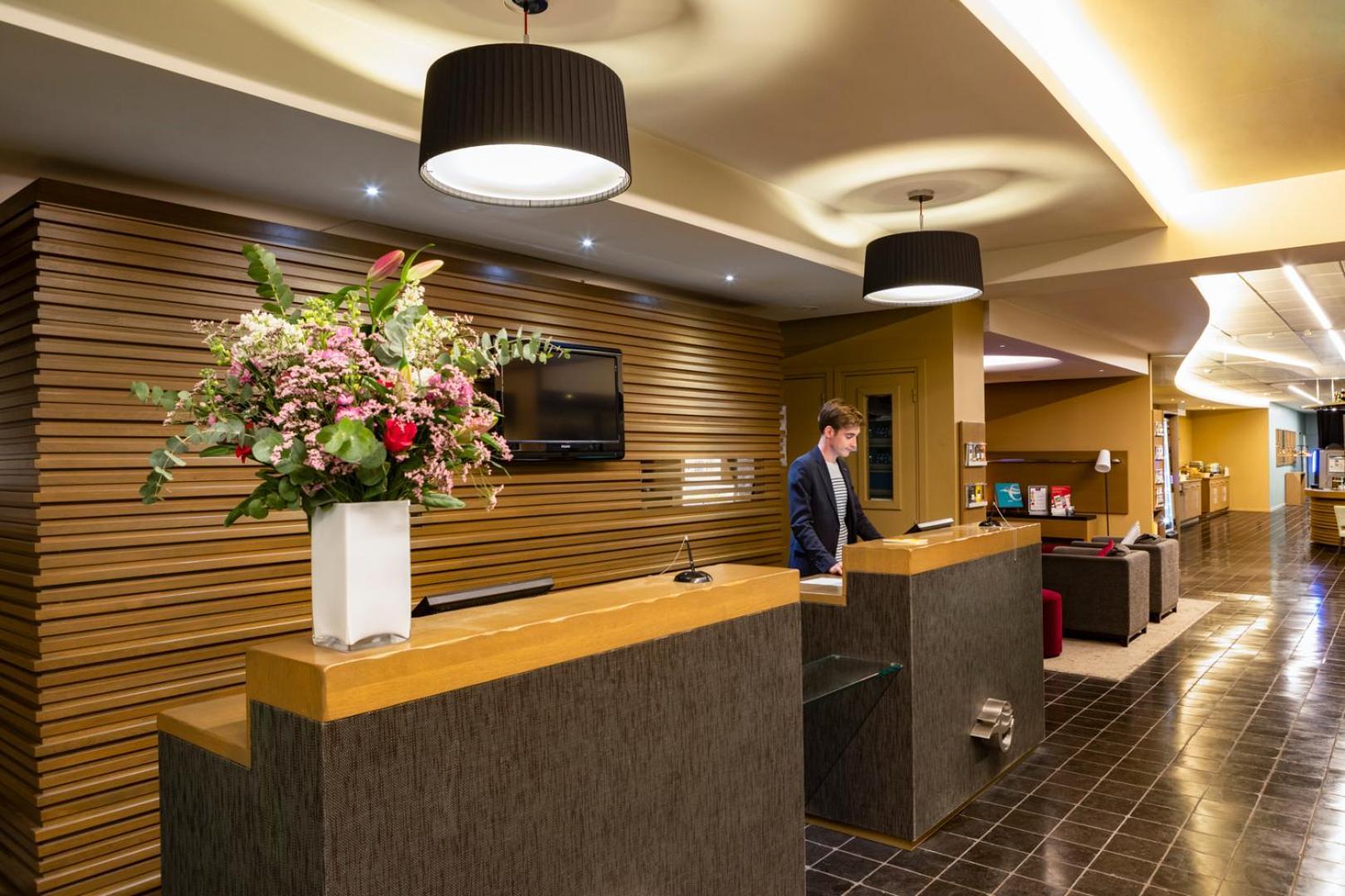 Escale Oceania Aix-En-Provence Hotel Luaran gambar
